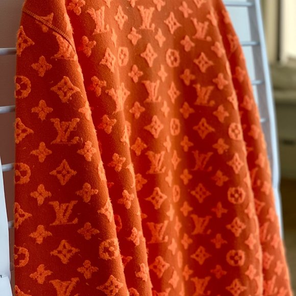 Virgil Abloh x Louis Vuitton Monogram Crew Neck Sweatshirt - Picture 4 of 9